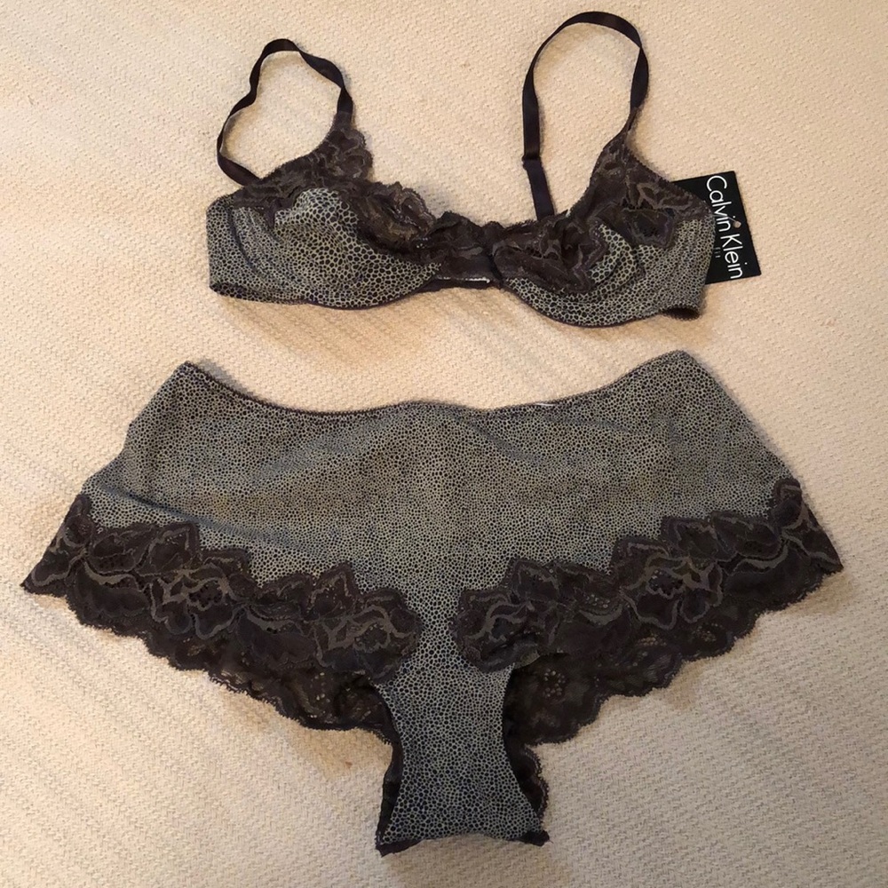 Calvin Klein brown print bra & panty set